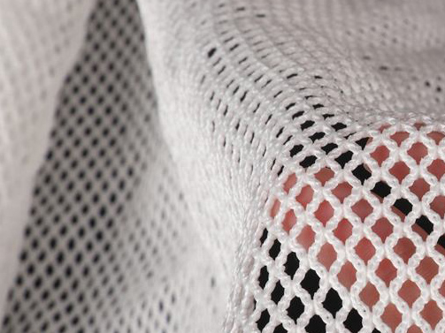 UV resistant UHMWPE mesh