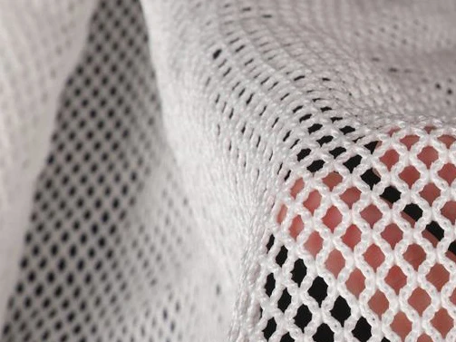 UV resistant UHMWPE mesh